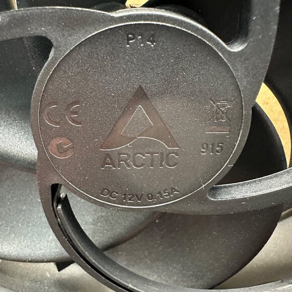 Arctic P14 Value Pack 140mm Computer Case Fans 5-Pack Black 3-Pin Connector - Picture 4 of 10